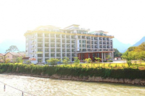 Thavisouk Hotel and Island